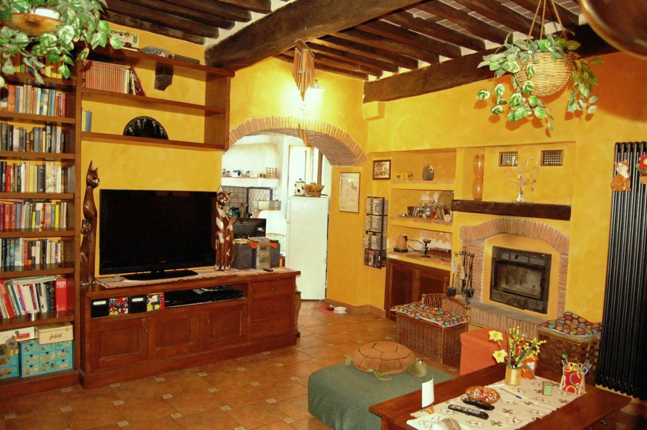 Casa Arcobaleno Apartment บาญญี ดี ลุกกา ภายนอก รูปภาพ